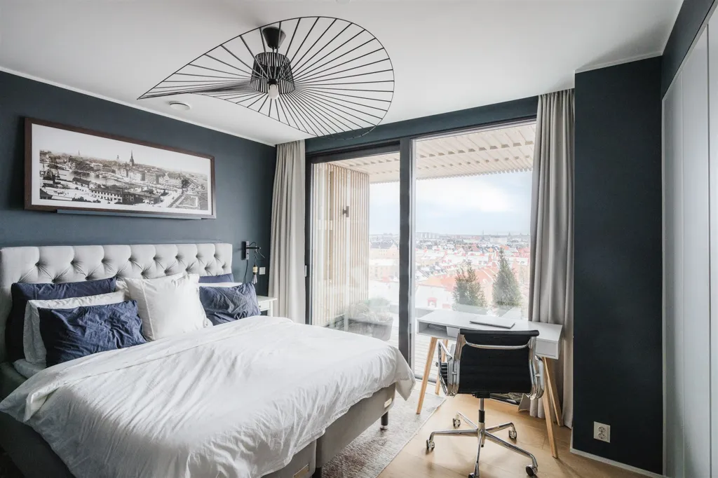 Magamistoad - Property for Sale in Central Location