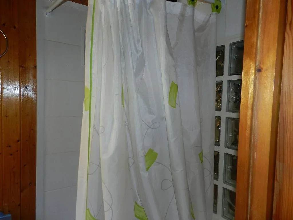 Bagni - 1886 Apartment with Balcony in Casco Viejo