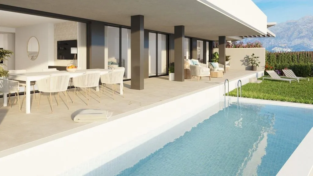 Pool - Luxury Flat with Sea View in Benahavís