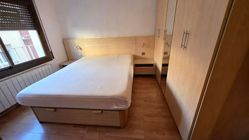 2-Bedroom Apartment with West View in Egara