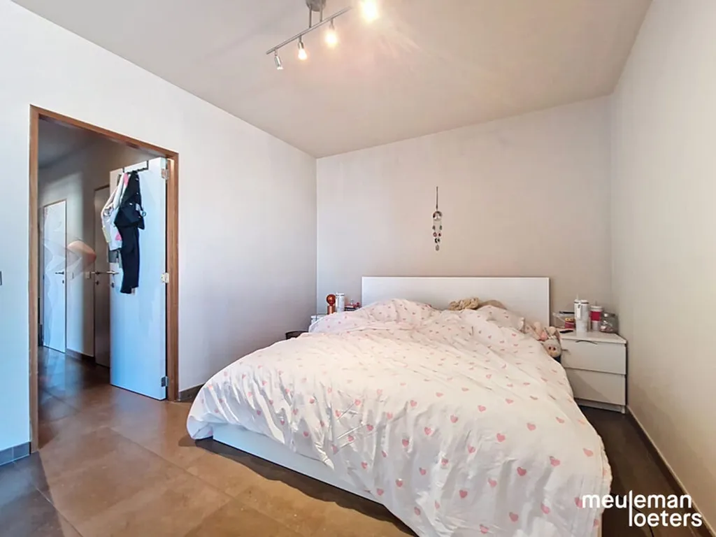 Chambres - Duplex Lumineux avec Terrasse au Centre-Ville