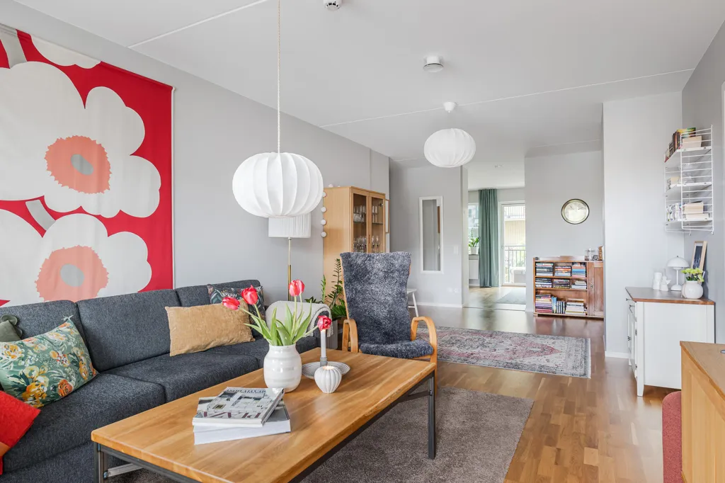 Elutuba - Modern Flat with Balconies in Innovatum