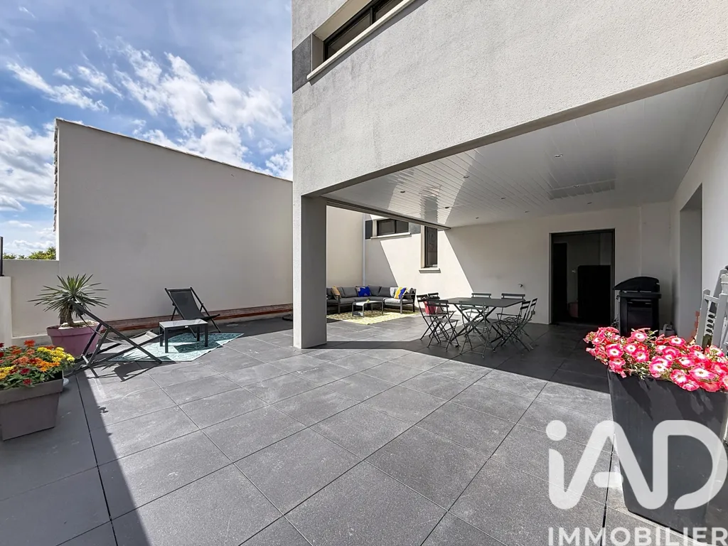 Terrasse - Villa d'Architecte avec Piscine à Béziers