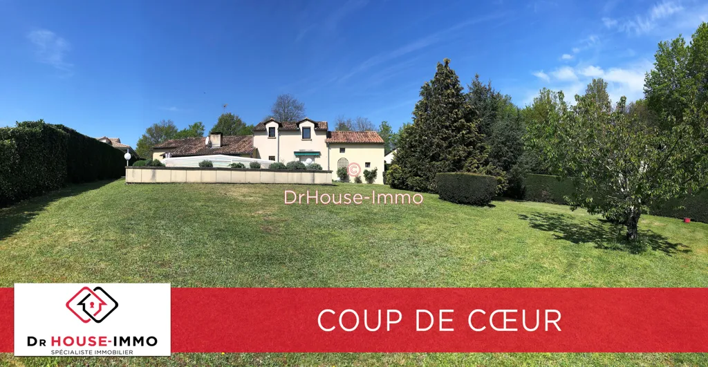 Jardin - Maison d'Architecte avec Piscine à Périgueux