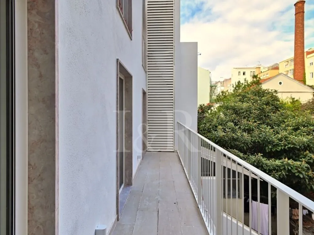 Balcon - Luxury Apartment with Balcony in Lisbon