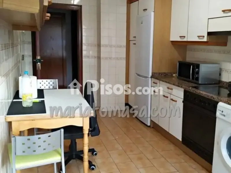 Cucina - Spacious Flat with Terrace in Judizmendi