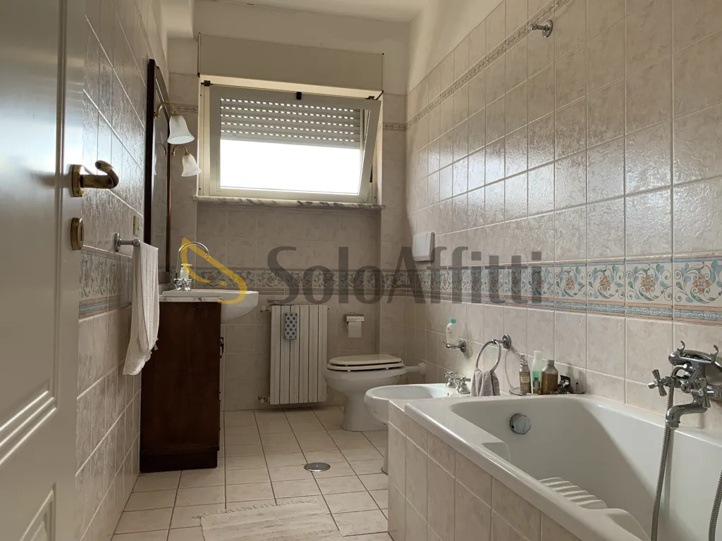 Salles de bain - Furnished Flat with Balcony near Catanzaro