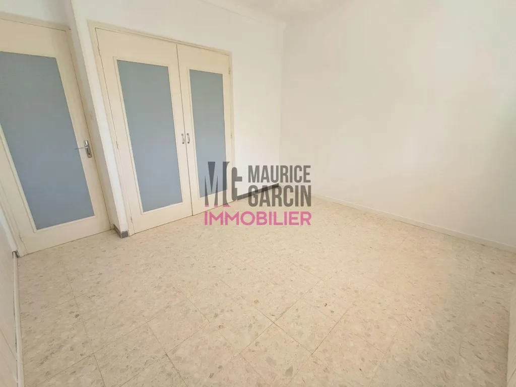 Chambres - Appartement T3 avec Balcon Sud à Monteux