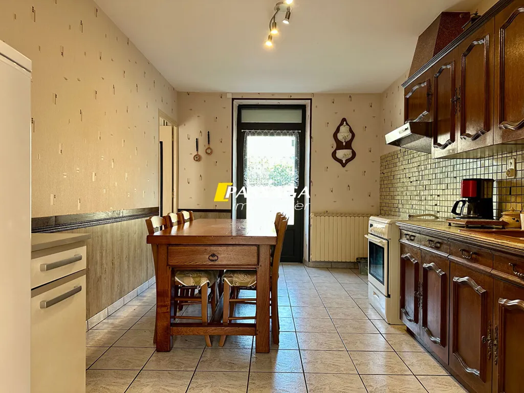 Köök - House with Garden in Severac d'Aveyron