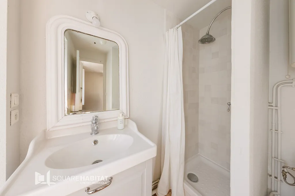 Salles de bain - Studio avec Balcon au Plateau Central de Clermont-Ferrand