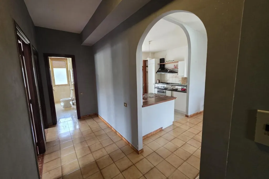 Esik - Rustic Apartment with Balcony in Valmontone