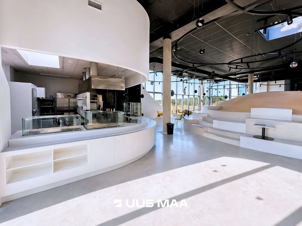 Pièces - Restaurant Space with Sea Views in Kuressaare