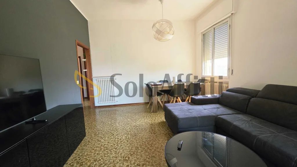 Soggiorno - Spacious Apartment with Balcony in Forlì