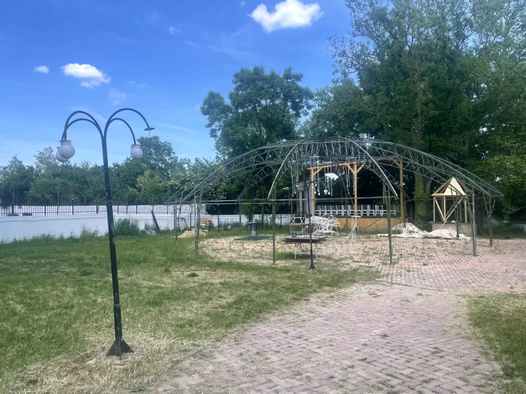 Aed - Historic Villa with Event Space in Nemesvita