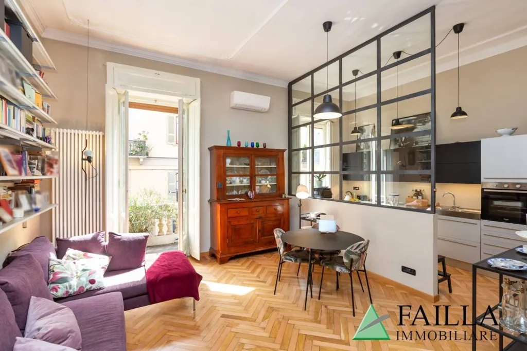 Elutuba - Restored Apartment with Balcony in Turin