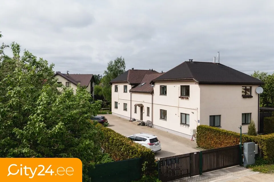 Vista aerea - Apartment with Private Garden in Dreiliņi, Riga