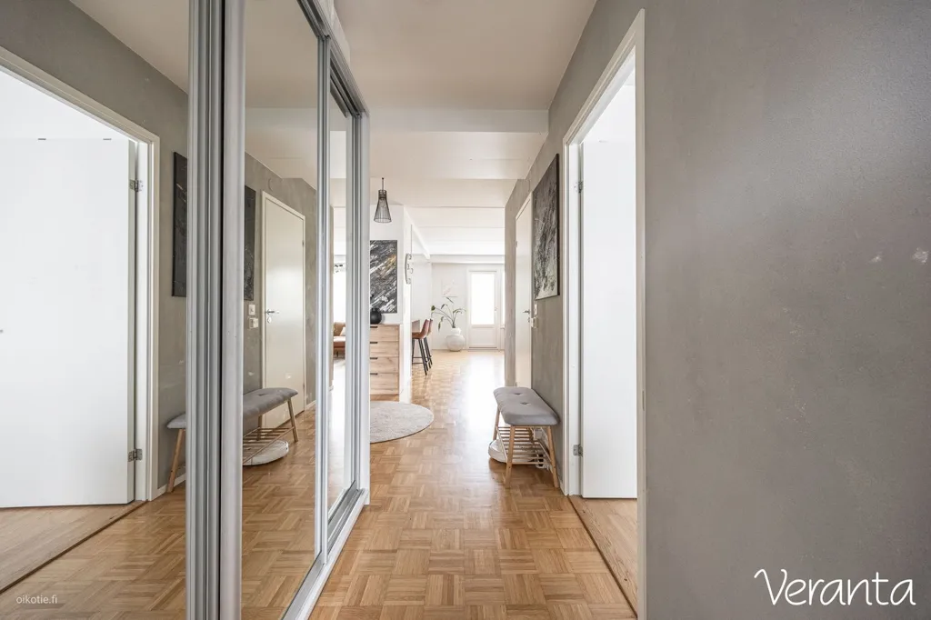 Entrée - Modernised Apartment with Sauna in Loukonlahti, Pirkkala
