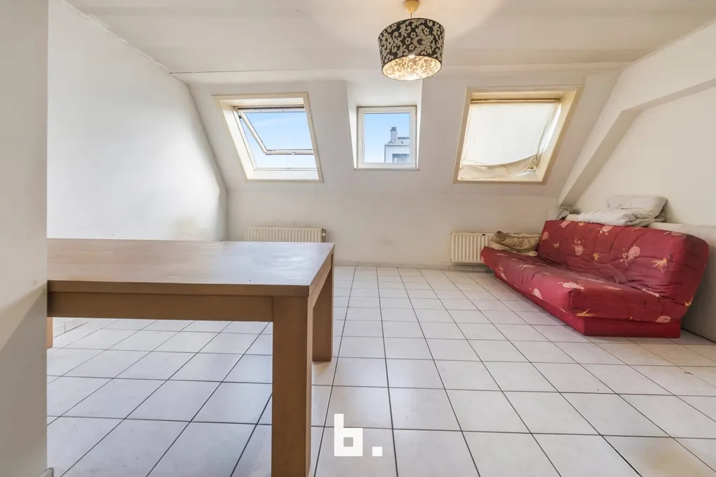 Elutuba - Income-Generating Apartment Building in Kortrijk