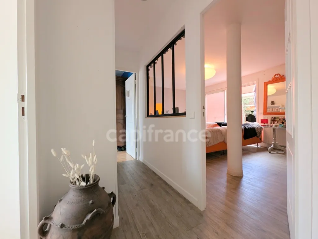 Recibidor - 5-Piece Apartment with Patio in Bordeaux Bastide