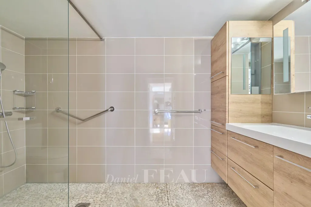 Salles de bain - Appartement de Prestige Rue de Turenne, Paris 4ème