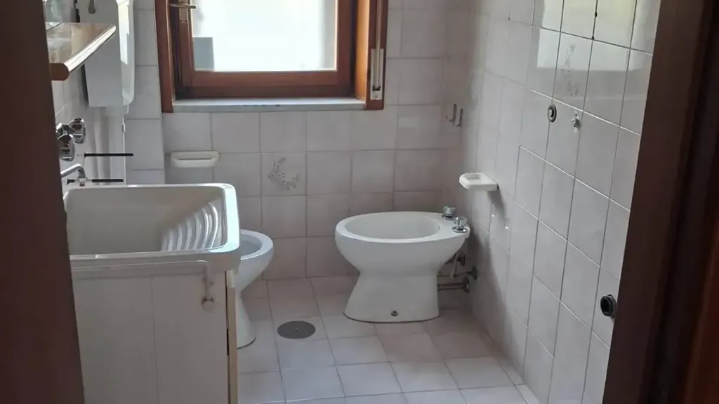 Vannitoad - Spacious Apartment with Balcony in San Mango Piemonte