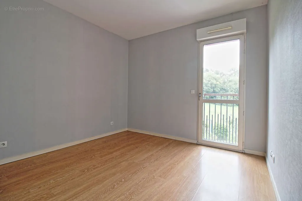 Pièces - Appartement 'Comme une Maison' avec Vue Dégagée à Bayonne