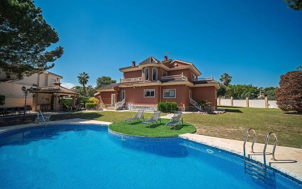 Piscine - Chalet with Pool and Terrace in Rojales