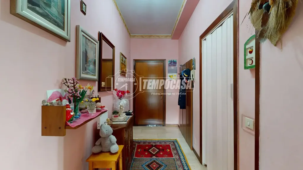 hallway_entrance