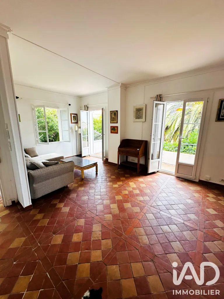 Soggiorno - Atypical Apartment with Sea View in Grasse