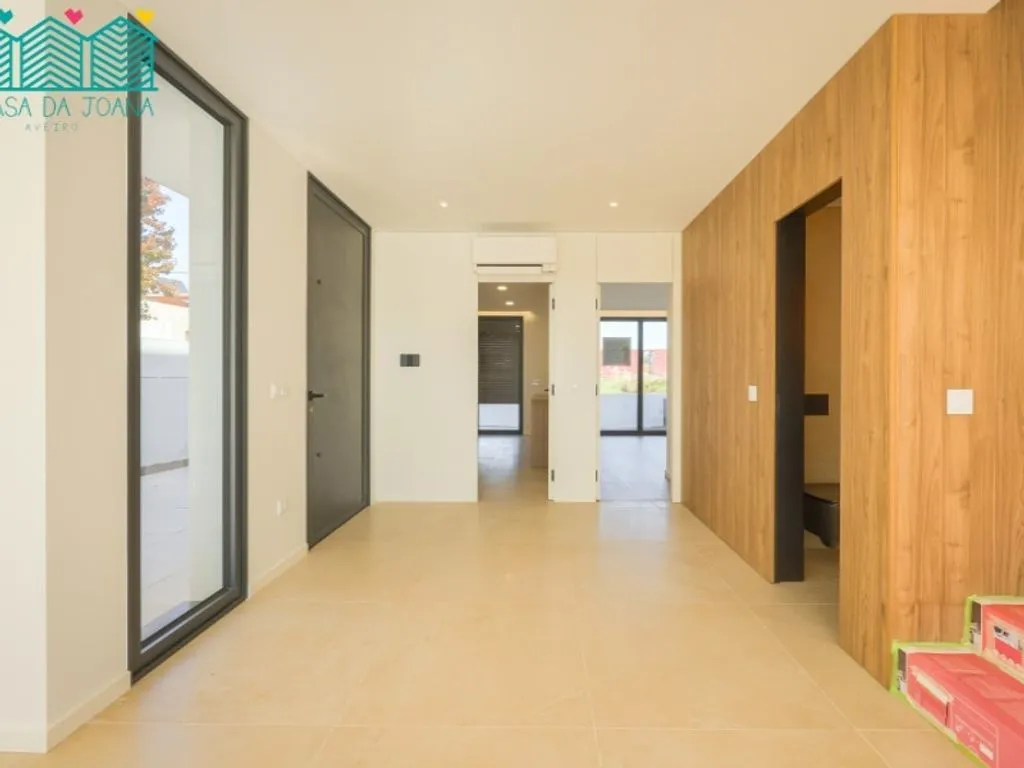 Esik - Luxury House with Salt Pan View in Aveiro