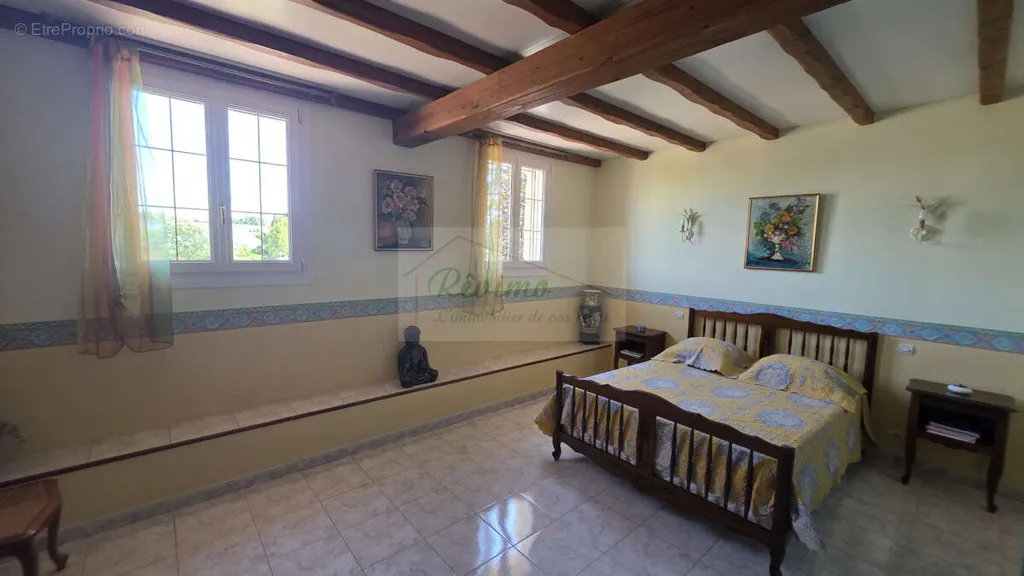 Magamistoad - Traditional Villa with Pool in Galargues