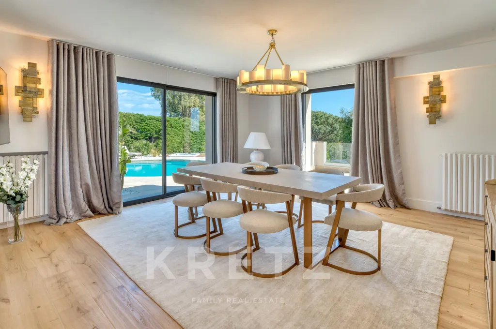 Salle à manger - Villa Rénovée avec Vue Mer à Cannes