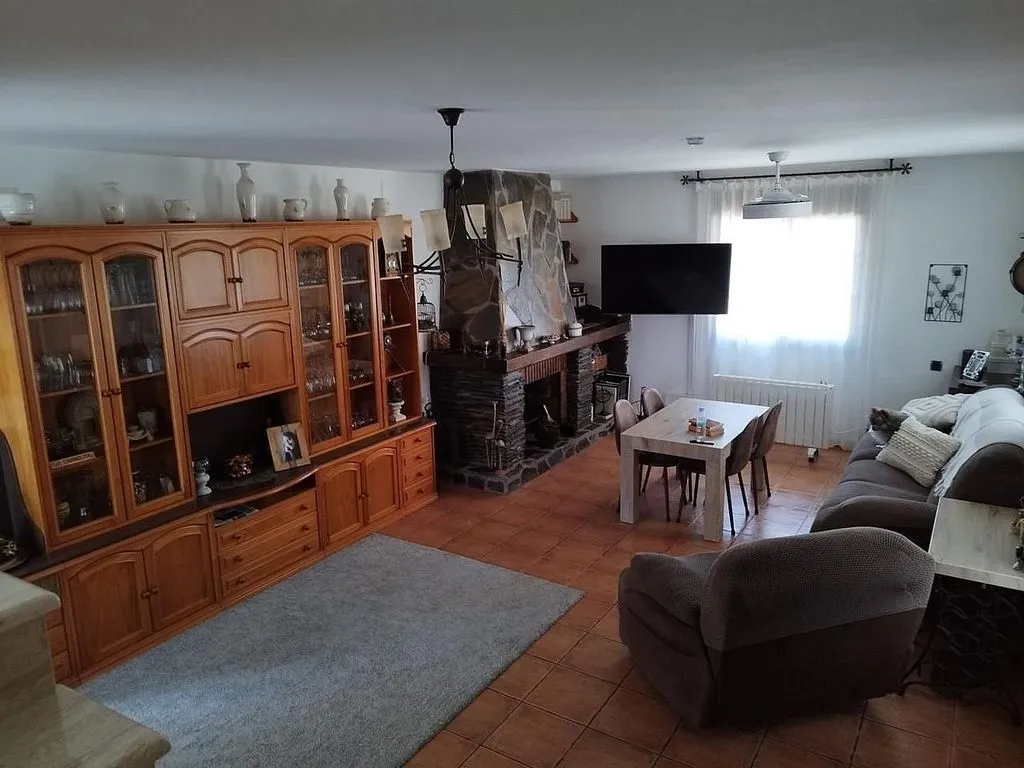 Séjour - Chalet with Pool and Terrace in El Catllar