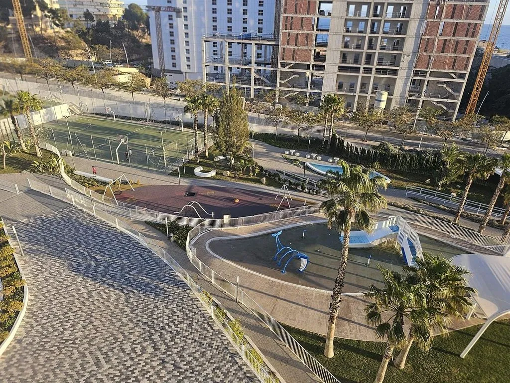 Õhuvaade - Seafront Apartment with Pool in Playa de Poniente