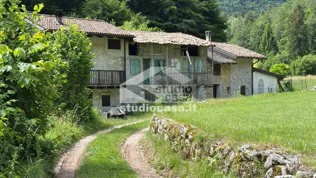 Extérieur - Rustic Cottage for Renovation in Cimone