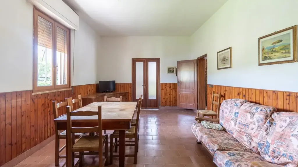 Söögituba - Villa with Garden in Sovigliana, Vinci