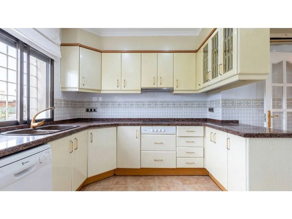 Cuisine - Chalet with Two Independent Homes in El Vedat