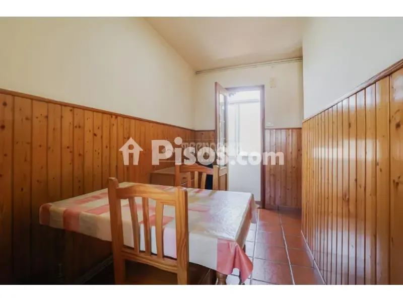 Salle à manger - Spacious Apartment with Balcony in Can Boada, Terrassa