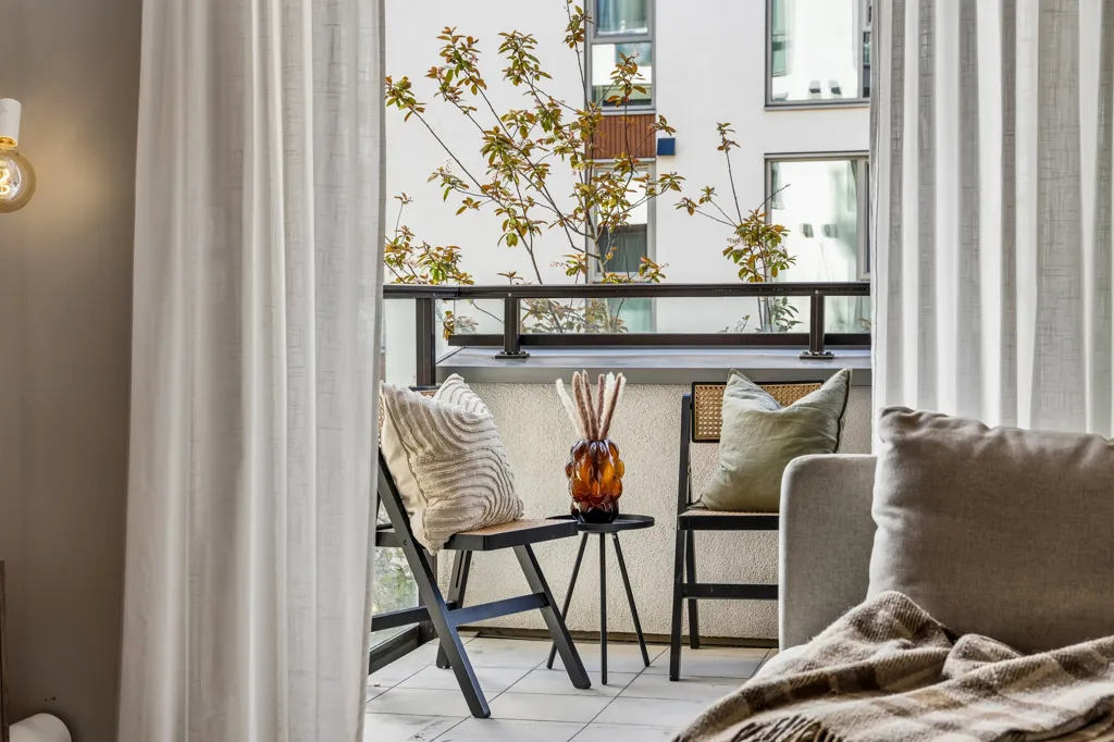 Rõdu - Modern Flat with Balcony in Øvre Nyhavna
