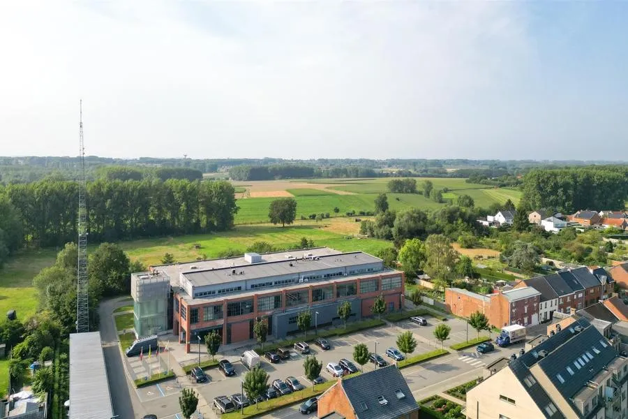 Vue aérienne - Loft Industriel avec Terrasse à Herzele