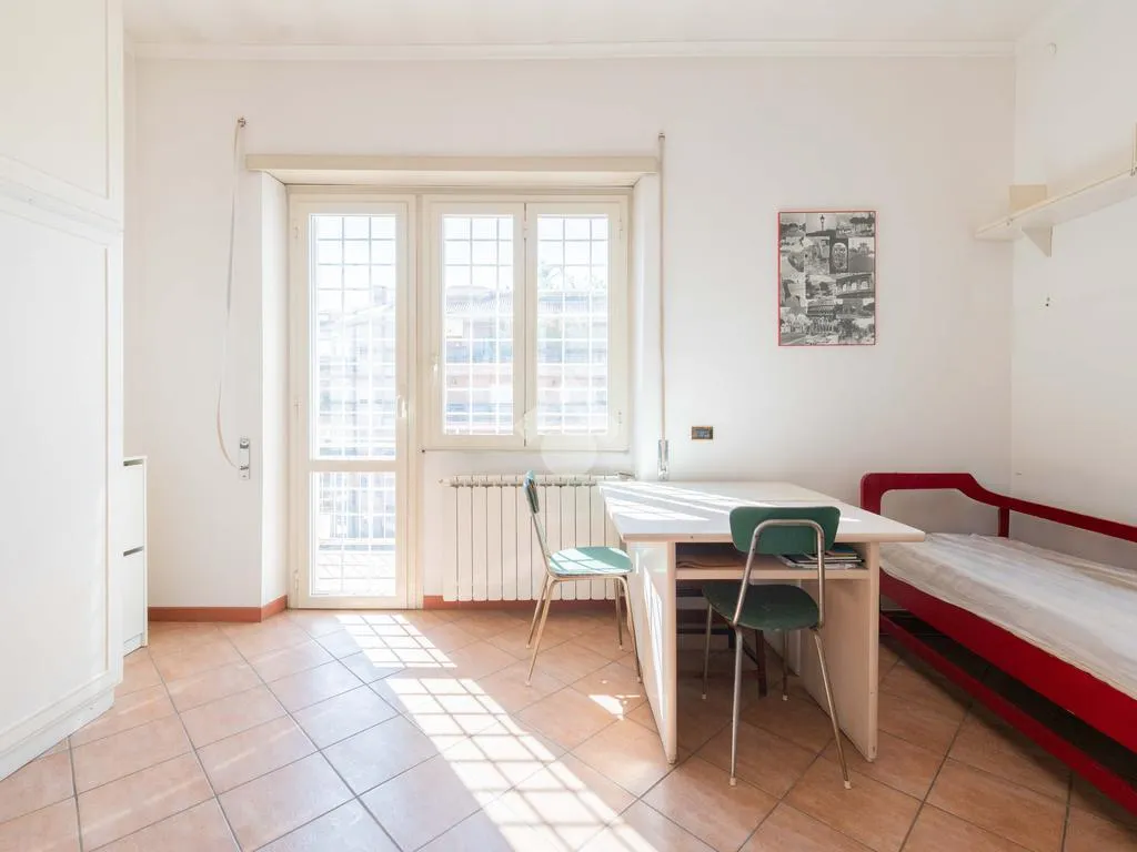Studio - Apartment with Panoramic Balcony in Rome