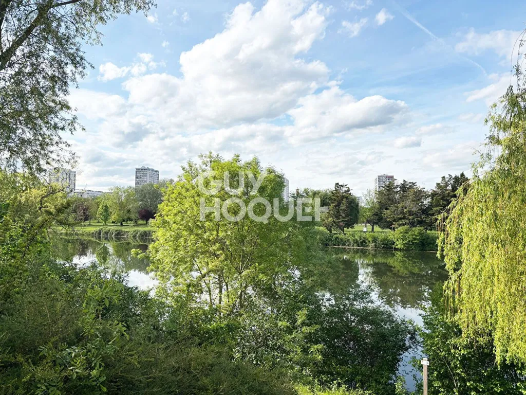 Appartement Lumineux avec Parking à Tours