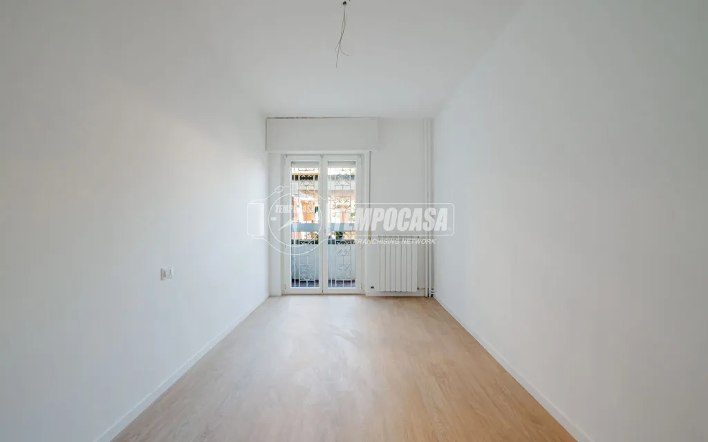 Stanze - Modernised Studio Flat with Balcony in Milan
