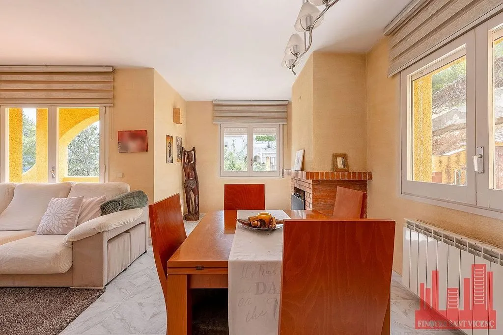 Elutuba - Chalet with Pool in Vallirana