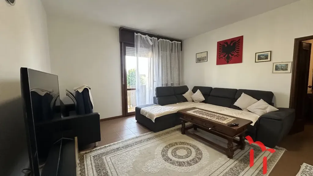 Elutuba - Armed Trilocale with Terrace in Martellago