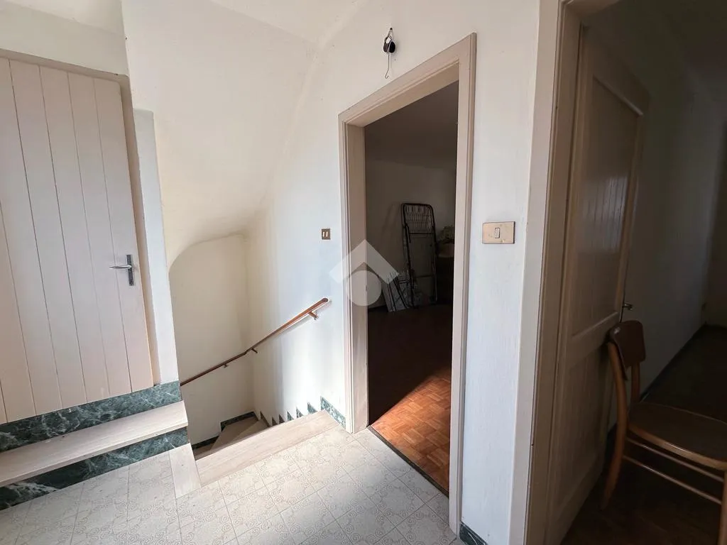 Entrée - Rustic Villa with Private Garden in Majano