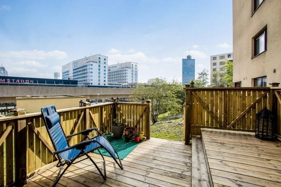 Balcon - Unique Apartment with Terrace in Kista