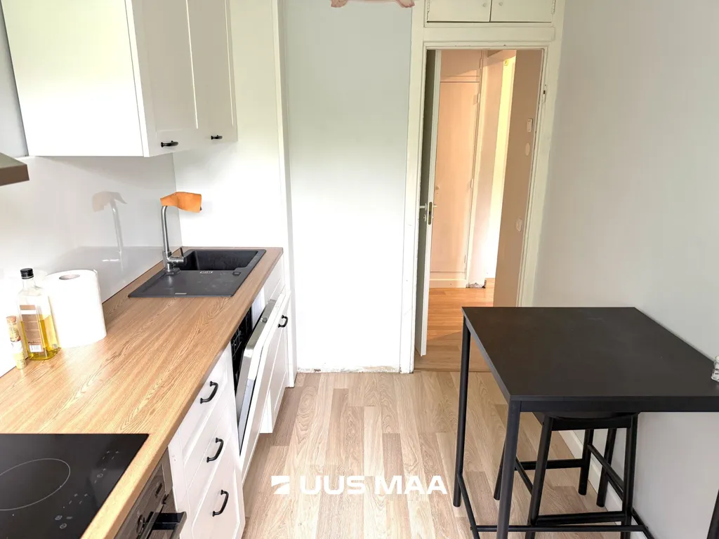 Cuisine - Renovated Flat with Balcony in Mustamäe