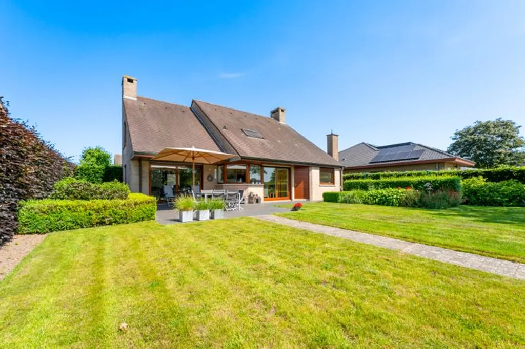 Jardin - Maison avec Jardin et Garage à Wevelgem