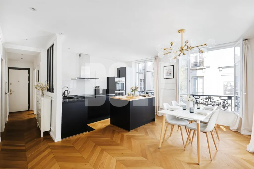 Salle à manger - Appartement Lumineux en Exclusivité, Enfants Rouges, Paris